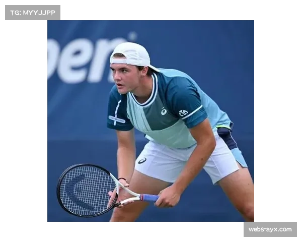 门希克、丰塞卡等新生代球员被看好在新赛季实现突破 门希克、丰塞卡等新生代球员被看好在新赛季实现突破