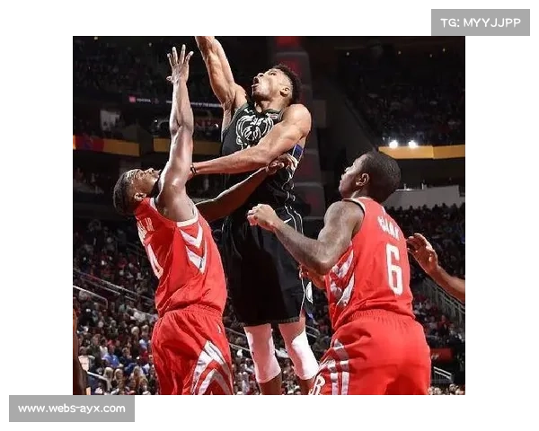 火箭利用身高优势投抢,二次进攻效率联盟榜首