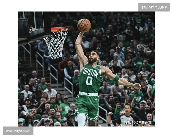 凯尔特人逆境中稳居东部前三,塔图姆复出在即 凯尔特人逆境中稳居东部前三,塔图姆复出在即