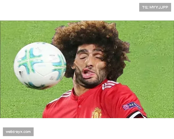 通讯:蒙彼利埃主场因球迷投掷烟雾弹,比赛中断长达十五分钟 通讯:蒙彼利埃主场因球迷投掷烟雾弹,比赛中断长达十五分钟